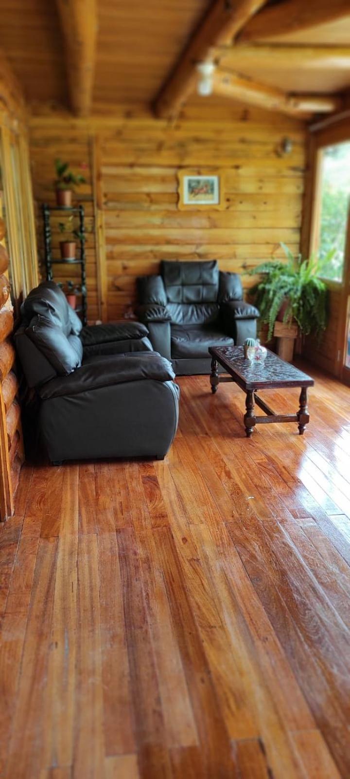 HASSINGER RANCH Cabañas Oxapampa Habitación foto