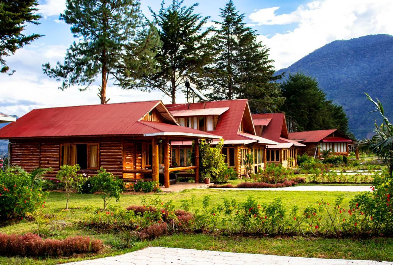 HASSINGER RANCH Cabañas Oxapampa Exterior foto